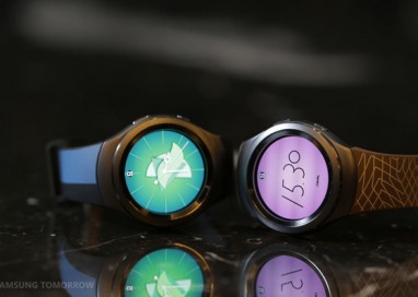 First Look: The Gear S2