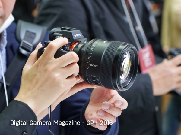 Visitors hands-on the 85mm
