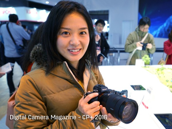 Mari Kinoshita from Sony South East Asia with her new 24-70mm lens