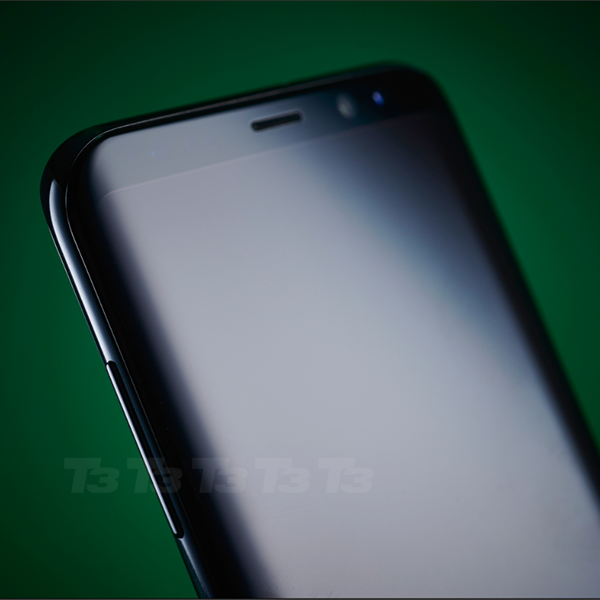 90 minute HD video drain: We ran a 90 minute HD video at full brightness on the phones and the S8 lost 23% of battery – not a great result, but it does offer the brightest screen here.