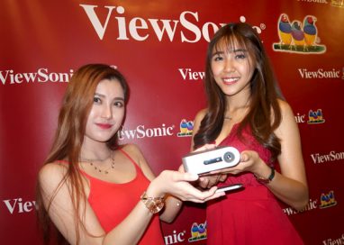 Go Big and Go Mobile with ViewSonic M1 Ultra-Portable LED Projector