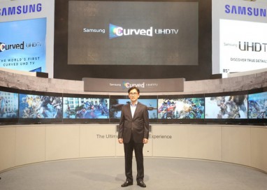 Samsung MY Unveils Curved UHD TV