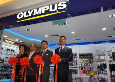 Olympus launches OMD EM Mk II and new Midvalley brand store