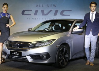 Honda launches 10th Generation Civic Offering “D-Segment Value” At “C-Segment Pricing