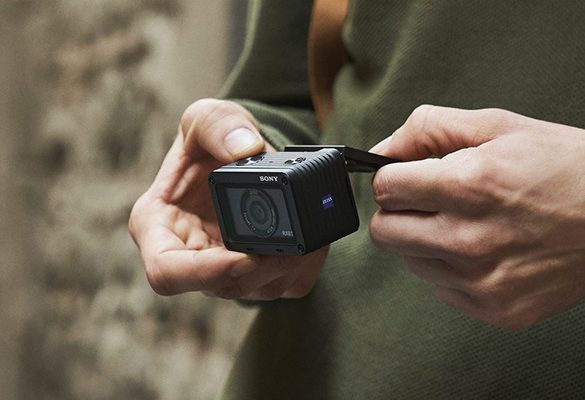 Tough and Tiny Sony RX0 II introduced